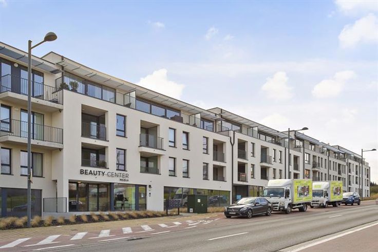 BruxellesLouer's tweet image. Appartement 3 chambres spacieux à Bruxelles 📷
Situé à Haren, près de l'aéroport et des transports 📷
Appartement lumineux 
#Keystones #AppartementSpacieux #ImmobilierBruxelles #VieFamiliale #LocationAppartement #AppartementLuxueux #Haren #BruxellesAirport #ImmoBelge