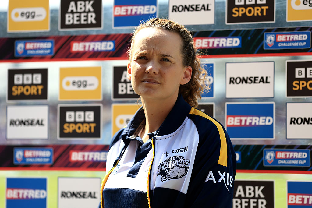 talkSPORT 2 (@talksport2) on Twitter photo ๐จ ๐๐๐๐๐ ๐๐๐๐๐๐ ๐๐๐๐!
We bring you a big game in the Women's Super League ๐ช
๐ Leeds Rhinos v Leigh Leopards
๐๏ธ <a href="/dock2410/">craig murdock</a> & <a href="/AHendo09/">Andrew Henderson</a>
Can the Rhinos make it 3 wins in a row? ๐ค
๐ฑ Get The App ๐ talkSPORT.com/Apps
๐ป Listen ๐ talkSPORT.com/play/talkSPORT2 ๐จ ๐๐๐๐๐ ๐๐๐๐๐๐ ๐๐๐๐!
We bring you a big game in the Women's Super League ๐ช
๐ Leeds Rhinos v Leigh Leopards
๐๏ธ <a href="/dock2410/">craig murdock</a> & <a href="/AHendo09/">Andrew Henderson</a>
Can the Rhinos make it 3 wins in a row? ๐ค
๐ฑ Get The App ๐ talkSPORT.com/Apps
๐ป Listen ๐ talkSPORT.com/play/talkSPORT2