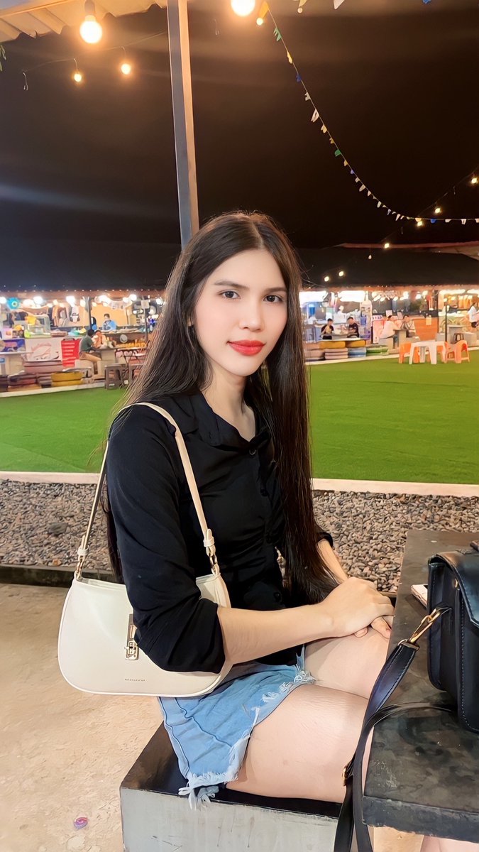 s_vorachit's tweet photo. #เหงาจัง #ตรัง #ทับเที่ยง DMมานะ https://t.co/xKq9VLMDIr
