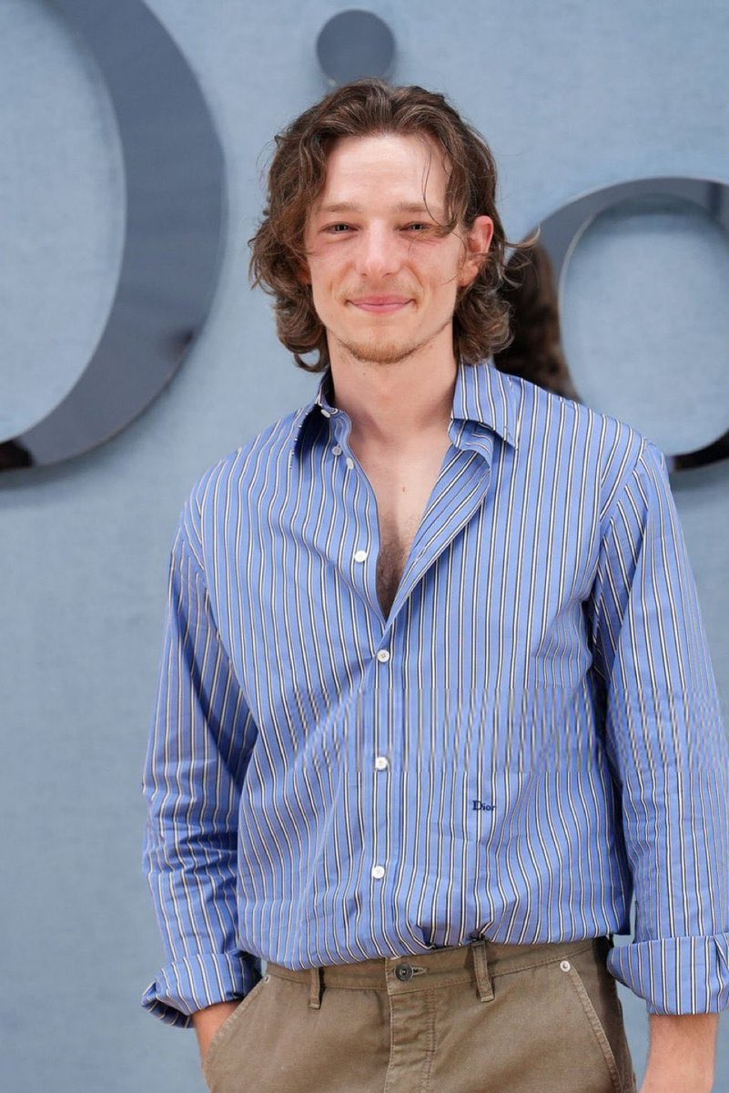 WHAT THE ACTUAL FUCK MIKE FAIST