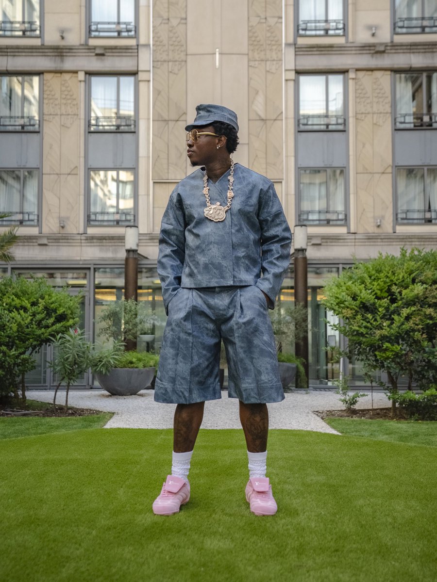#WorldPresident 🌎 (@zlatan_ibile) on Twitter photo 