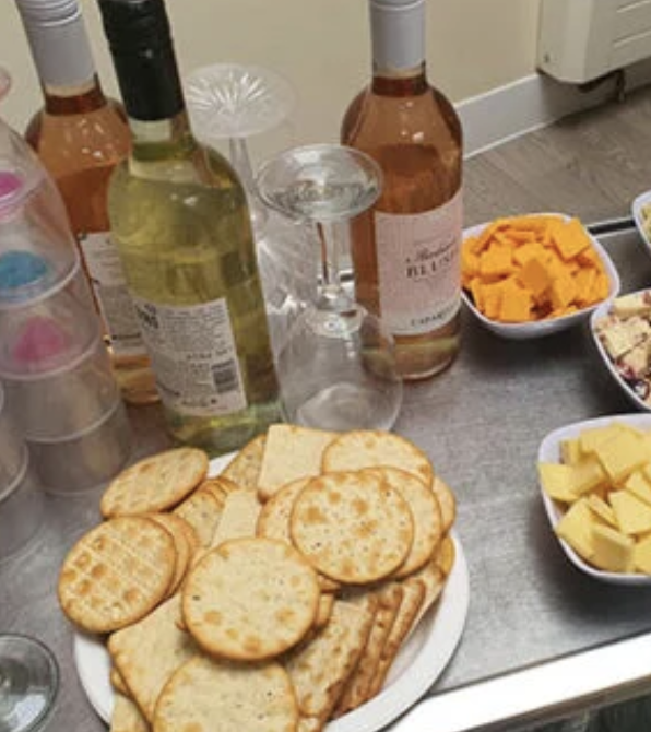 Residents at Lulworth House Residential Care Home had a fun week making Rice Krispie cakes with melted chocolate 🍫 and also had a cheese and wine afternoon 🍷🧀. Read all about it here: bit.ly/45yaM98