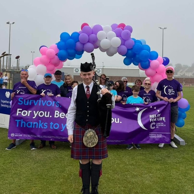 CRUKScotland's tweet image. A huge well done to everyone who contributed to the success of Relay for Life Dunbar & 12 hours of walking & entertainment at Hallhill Sports Centre. Thank you for helping to raise more than £22K for @CR_UK
Next up, they have a disco planned for October. 💙🕺