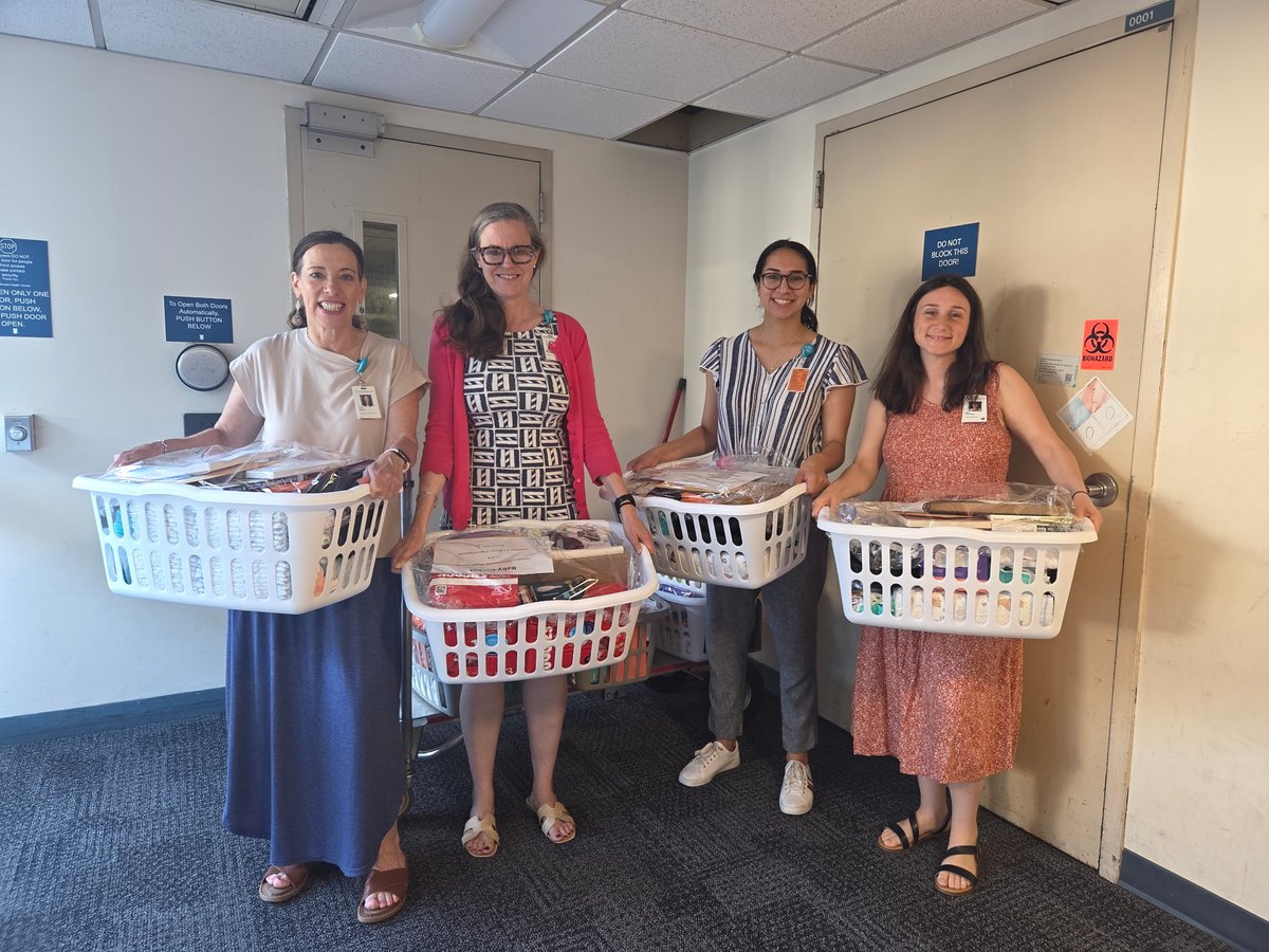 MassGeneralNews's tweet image. Thanks to the generosity of our @MassGenBrigham employees, 65 baby baskets were delivered to nine Mass General Brigham locations! 🧺🍼 Each basket was filled with essential items for new families in need. These thoughtful gifts will support parents and newborns across our…