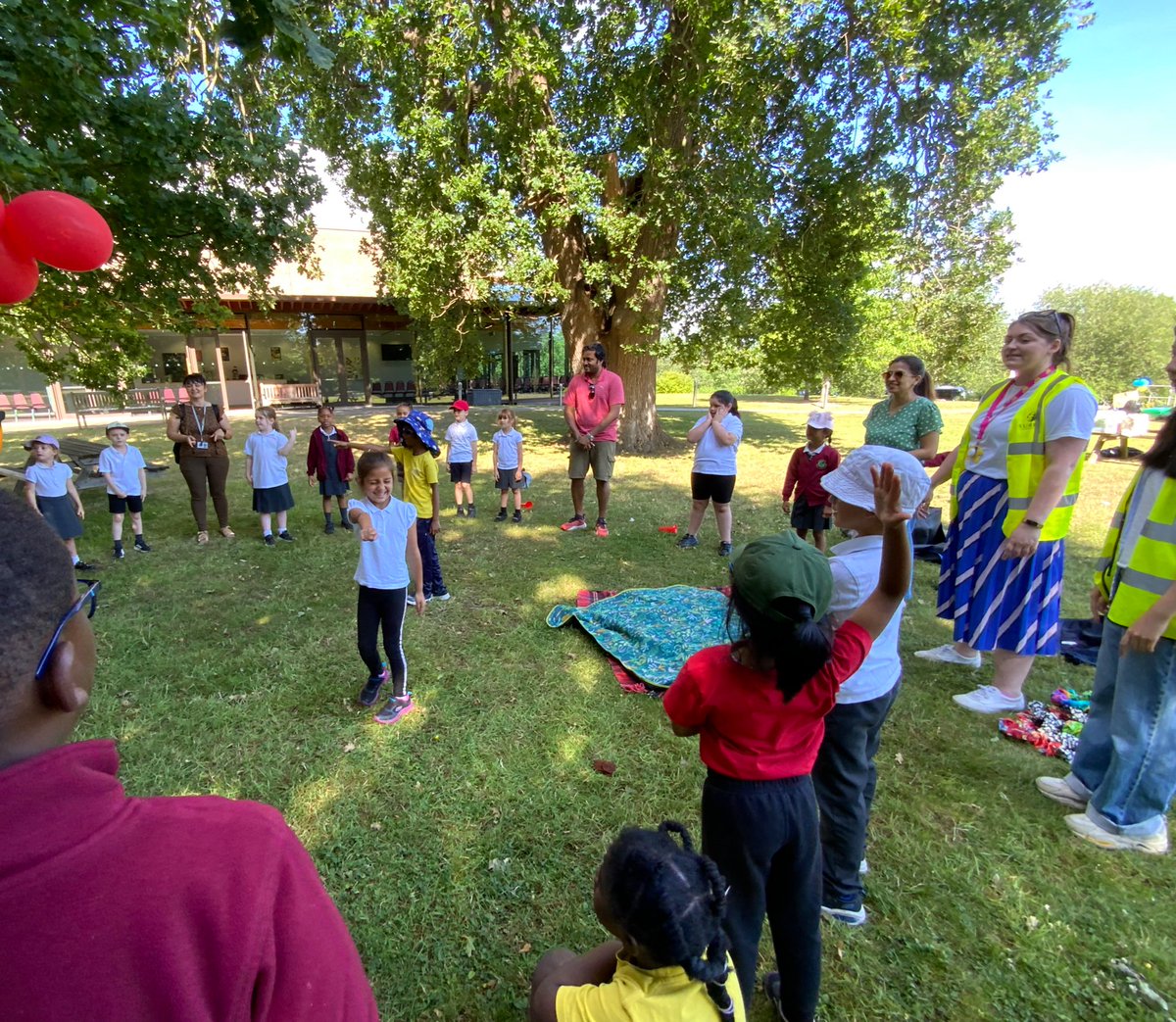 Today some year 1 and year 2 children went to a ‘singing picnic’ at the Yehudi Menuhin school. The children played singing games and sang their own song to the other schools. The music leaders commented on how wonderful South Camberley were and what excellent singers we have!