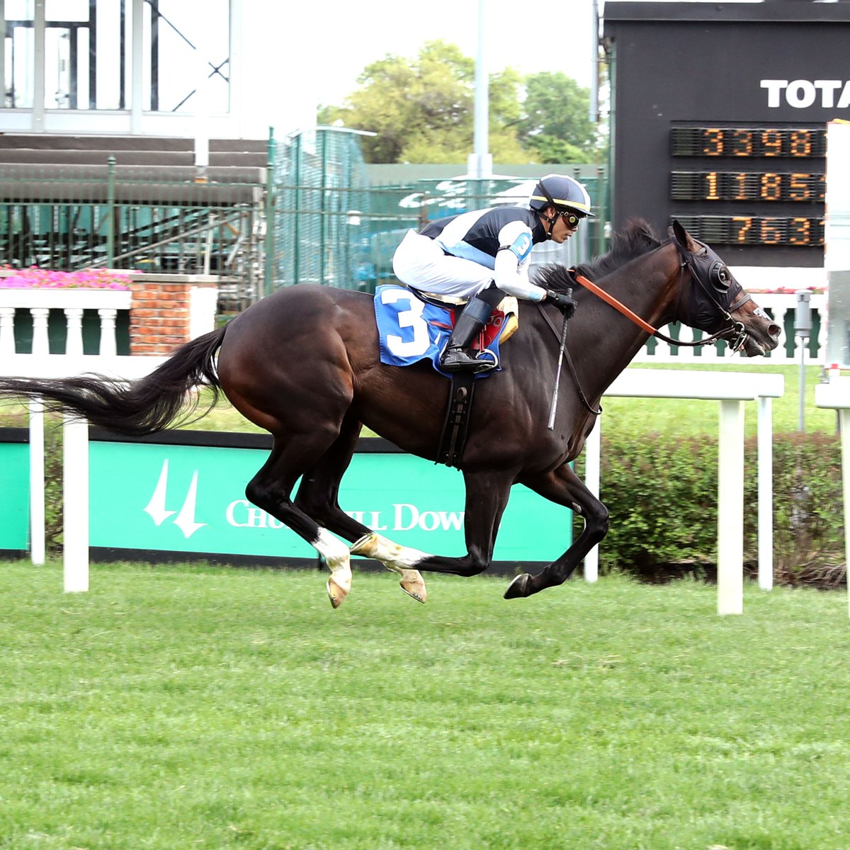🏇CARRYOVER Friday June 27th <a href="/BCRacebook/">Racebook</a> <a href="/HPIbet/">HPIbet</a> #watchwagerwin #TGIF 

Pick-6▪️ $1,733,818.63 <a href="/ChurchillDowns/">Churchill Downs</a> 
Starts Race #6

✅ Download the HBIbet App or visit hpibet.com for a full list of daily carryovers