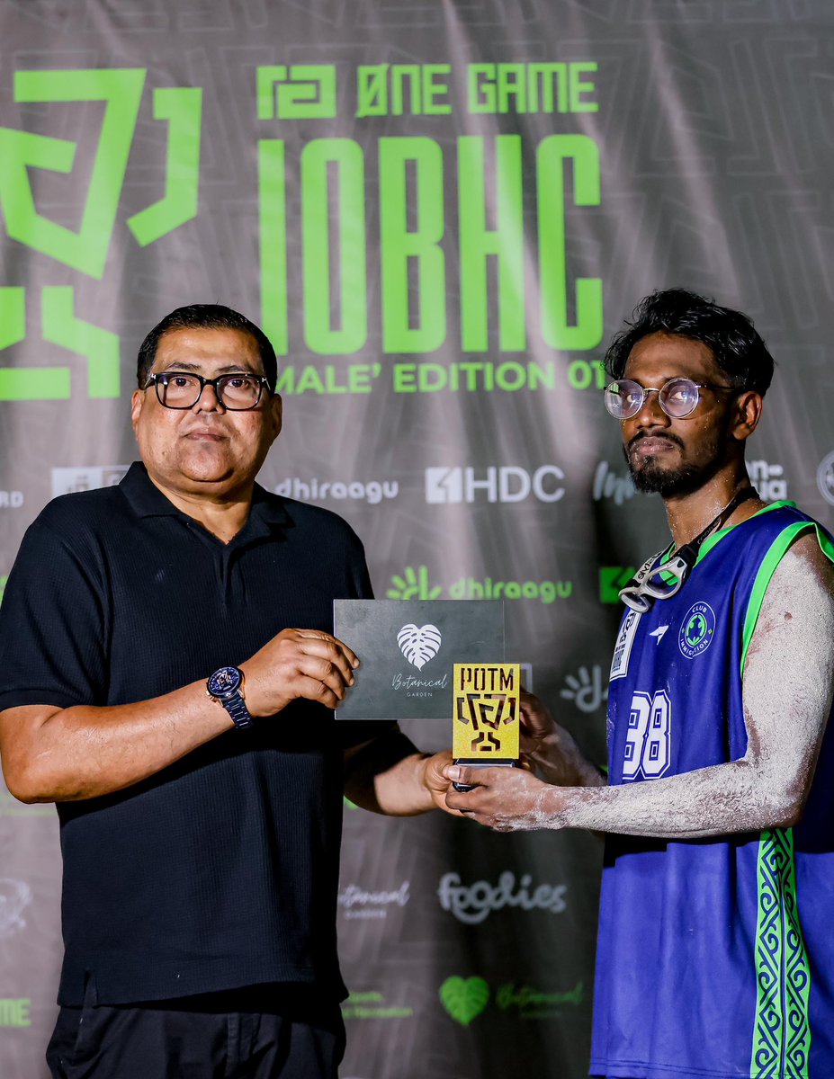 Maldives Immigration (@immigrationmv) on Twitter photo The Controller General of Immigration, CP (Retd) Ahmed Faseeh, attended the ongoing One Game Inter-Office Beach Handball Challenge 2025 (IOBHC) as the Guest of Honour last night. He was accompanied by Deputy Controller <a href="/Ashfan20/">Ahmed Ashfan 🇵🇸🇵🇸</a>, as they watched and supported Club Immigration The Controller General of Immigration, CP (Retd) Ahmed Faseeh, attended the ongoing One Game Inter-Office Beach Handball Challenge 2025 (IOBHC) as the Guest of Honour last night. He was accompanied by Deputy Controller <a href="/Ashfan20/">Ahmed Ashfan 🇵🇸🇵🇸</a>, as they watched and supported Club Immigration