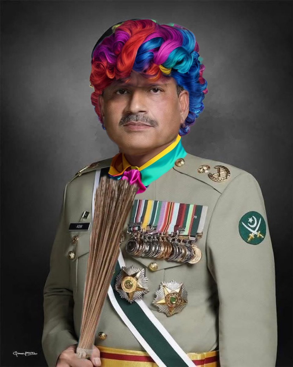 Rawalpindi, 27 June 2025: Chief Martial Law Administrator Asim Munir Bajwa has lauded the immense sacrifices of Supreme Court Judges who have donated their testicles to reduce water scarcity in Islamic Republic of Pakistan.