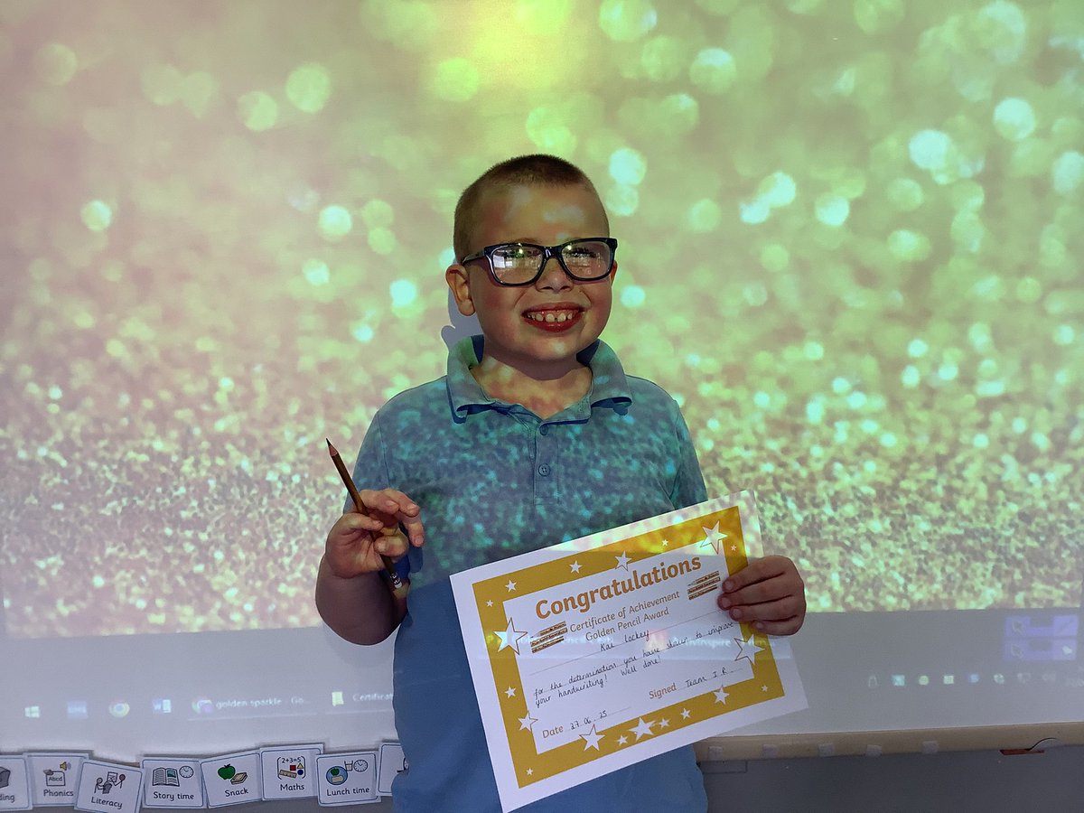 Well done to Kai for achieving the golden pencil award 🏆✍️✨ <a href="/StradbrokePri/">@StradbrokePrimary</a>