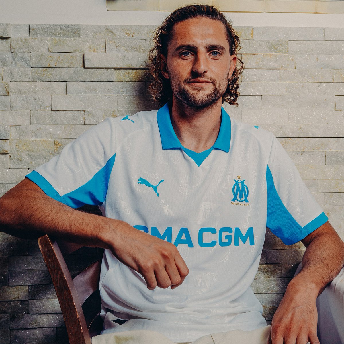 Vincent_1393's tweet photo. 🎯 Rappel : plus que 3 jours pour tenter de gagner un de ces deux maillots.

➡️ Via mon tweet épinglé. 💙 https://t.co/nvGsrAnklv
