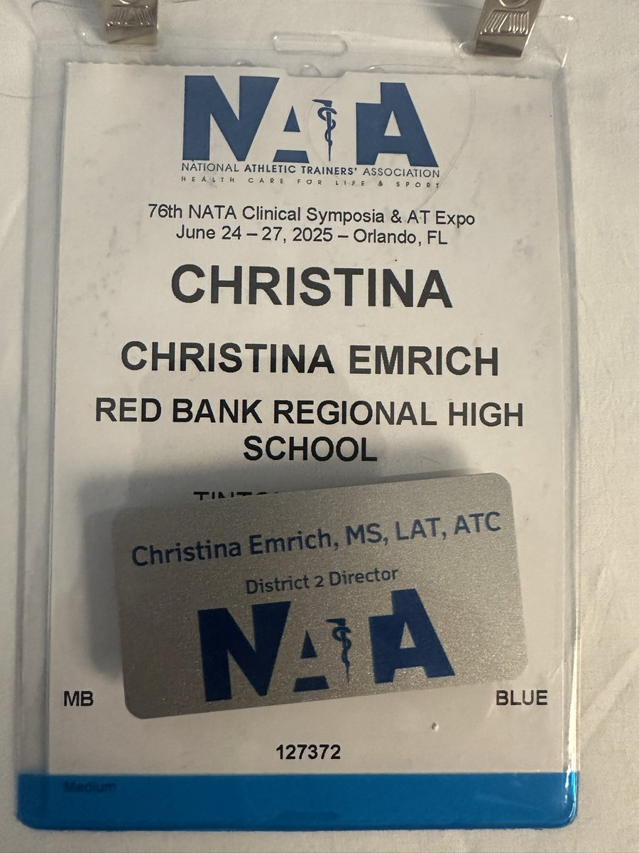 Christina Emrich tweet media