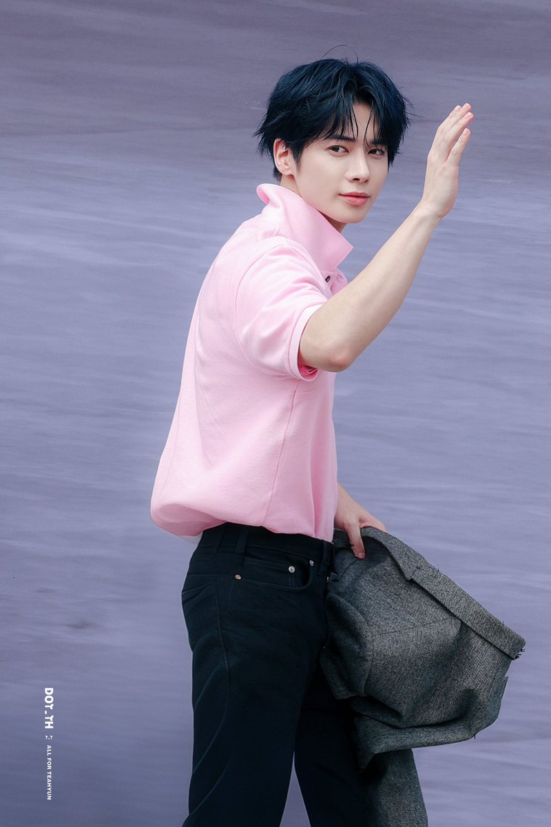 dotdot_th's tweet image. 250627
#TAEHYUN #ํํ #ใใใงใณ
#TXT_TAEHYUN #TXT_ํํ
#TXT #ํฌ๋ฐํฌ #ํฌ๋ชจ๋ก์ฐ๋ฐ์ดํฌ๊ฒ๋
#TOMORROW_X_TOGETHER