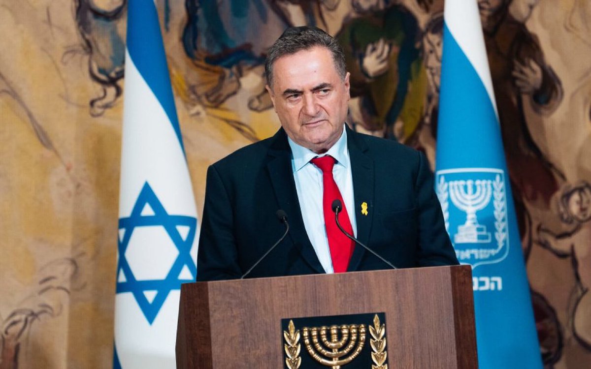 SilentlySirs's tweet photo. 🚨 BREAKING:
🇮🇱 Israeli Defense Minister Israel Katz says Israel will not fully respect the ceasefire with Iran.

He ordered the IDF to apply the “Lebanon model” — continued strikes after the ceasefire against any “threats.”

“We’ll maintain air superiority and strike Iran’s nuclear and missile sites if needed,” he said.