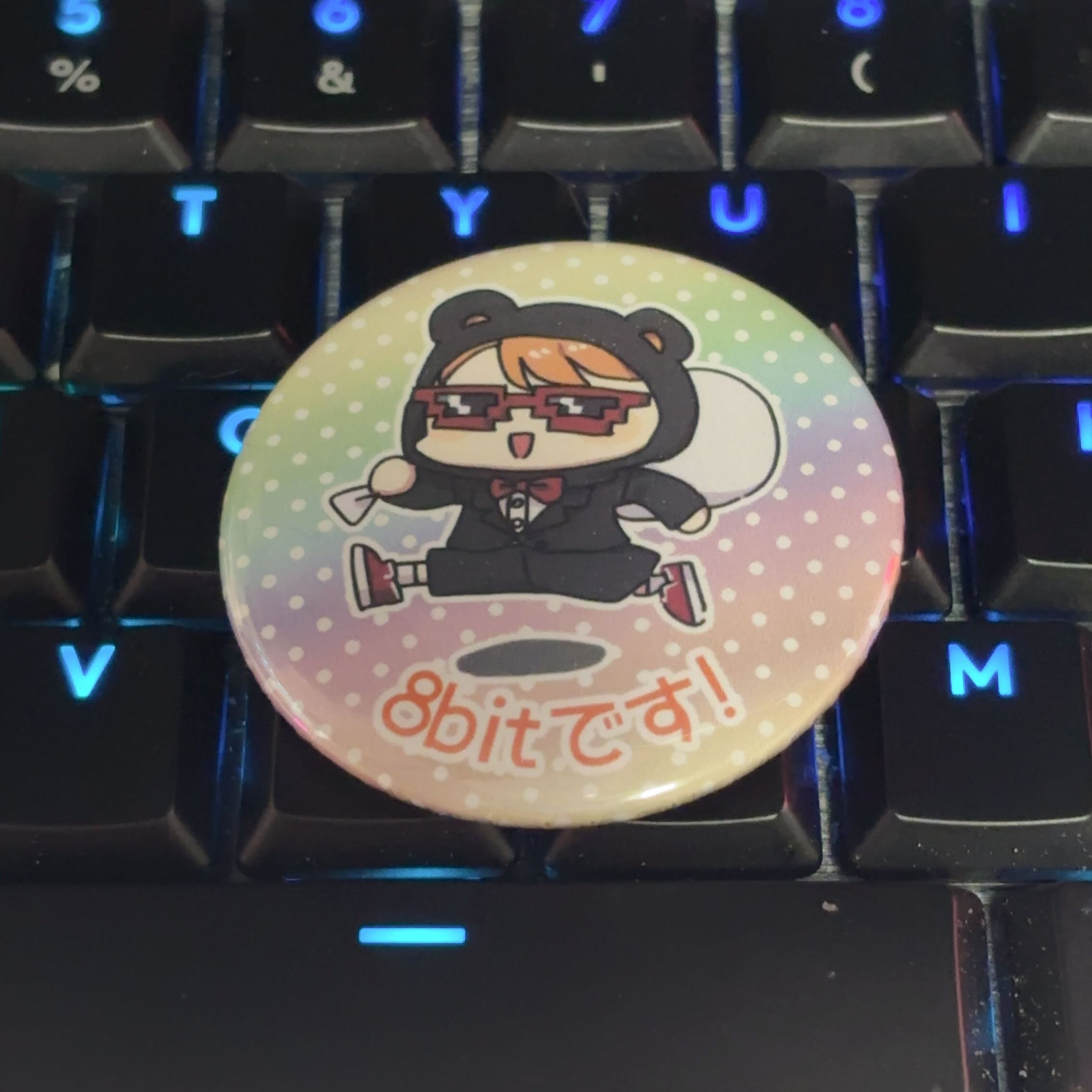 【期間限定】 8bit  X: on ピンズ・ピンバッジ・缶バッジ
