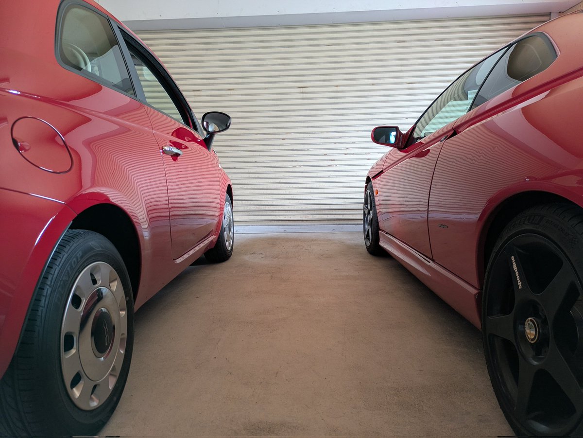 C_OGALOT's tweet photo. 家を買った
車を8台置ける
あと4台増やせる https://t.co/uxNyI4IWv0