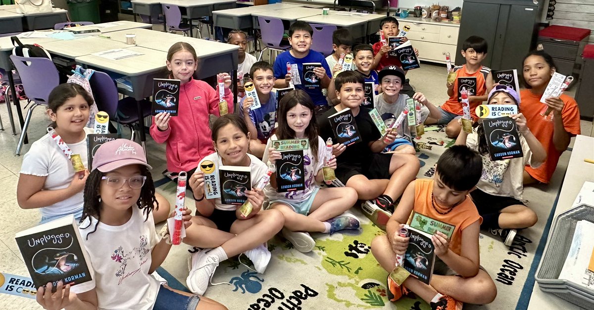 Ossining UFSD (@ossiningschools) on Twitter photo 🎉 That’s a wrap on the 2024–2025 school year!
THANK YOU to all for making it a memorable & successful year. 🙌
🌞 While school is out, there’s plenty happening—be sure to check out our Summer Website for summer programs, events, and important dates. ossiningufsd.org/district/summe… 🎉 That’s a wrap on the 2024–2025 school year!
THANK YOU to all for making it a memorable & successful year. 🙌
🌞 While school is out, there’s plenty happening—be sure to check out our Summer Website for summer programs, events, and important dates. ossiningufsd.org/district/summe…