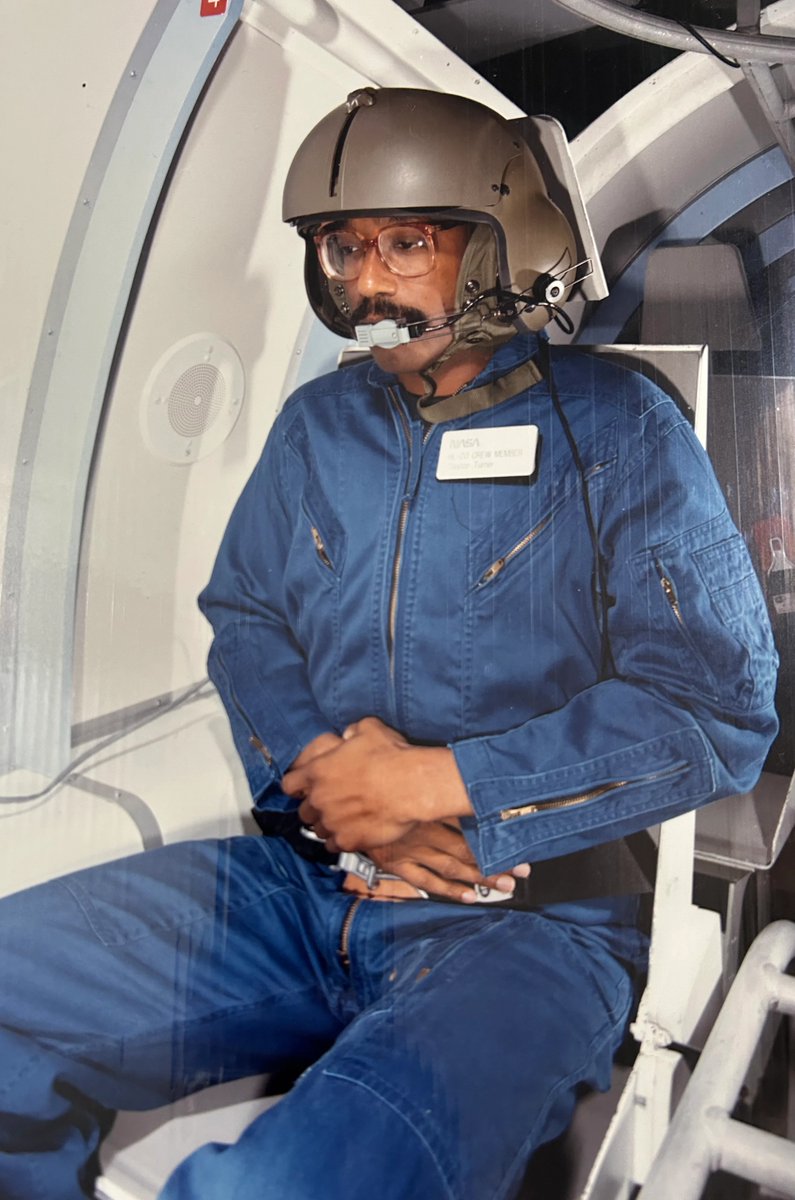 NASA_Technology's tweet image. Clayton Turner serves as the head of the Space Technology Mission Directorate, but his path to leadership wasn’t traditional. Find out how his early life experiences helped prepare him for his work at NASA and what he dreams for his grandson's generation: go.nasa.gov/3HR1ewi