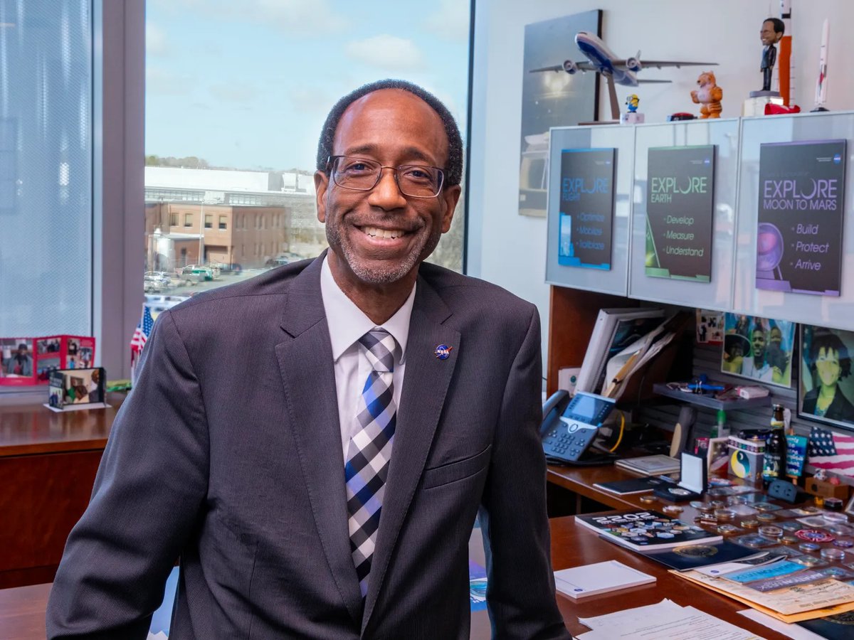 NASA_Technology's tweet image. Clayton Turner serves as the head of the Space Technology Mission Directorate, but his path to leadership wasn’t traditional. Find out how his early life experiences helped prepare him for his work at NASA and what he dreams for his grandson's generation: go.nasa.gov/3HR1ewi
