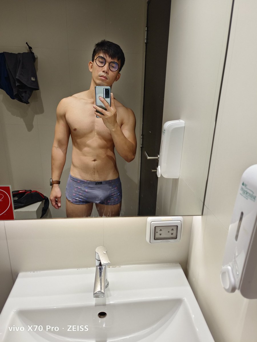 ตอนนั้น 28 ตอนนี้ 32 น้ำหนักขึ้นตามอายุ 5555