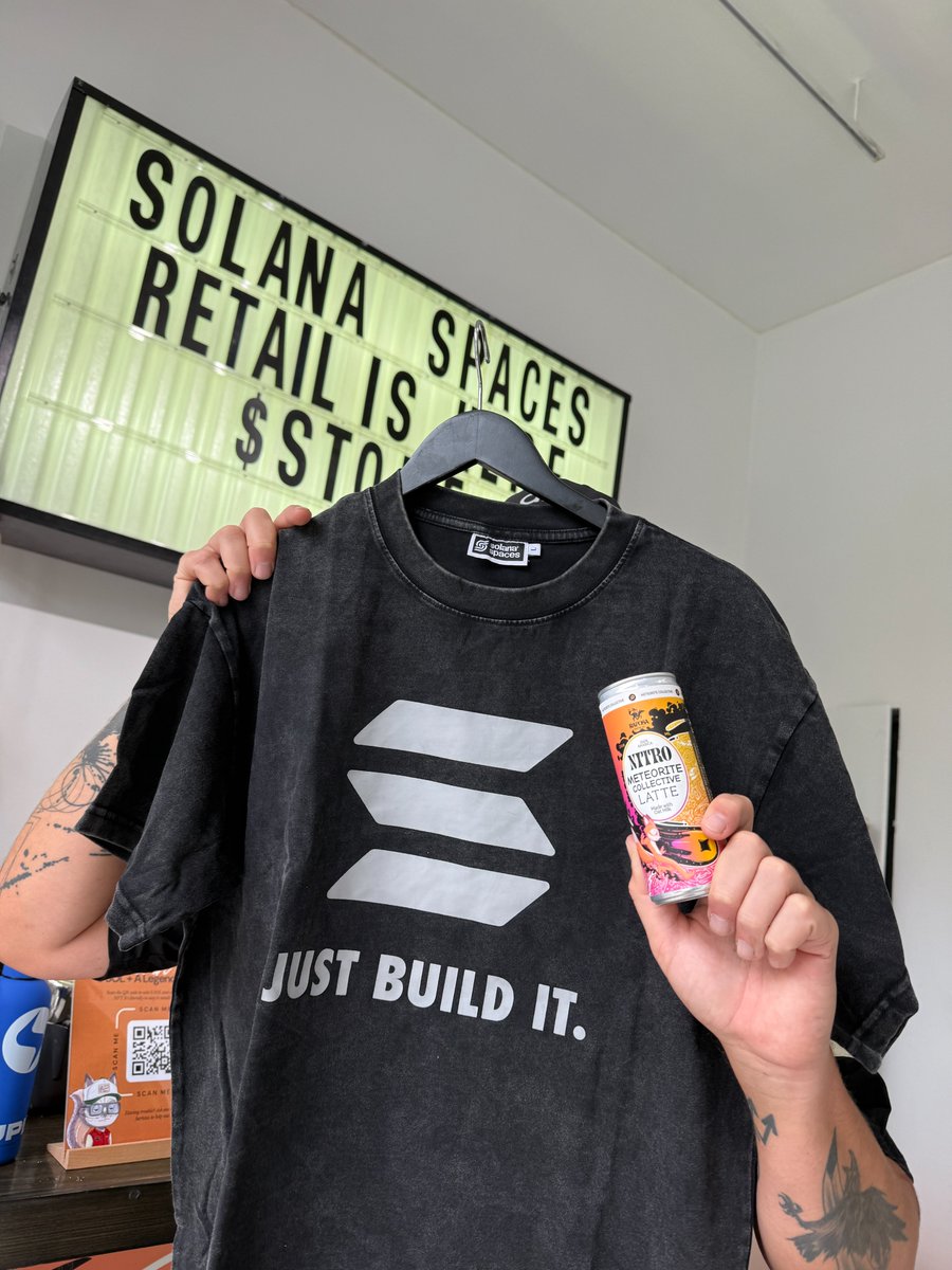 raposa. (@raposacoffeeco) on Twitter photo GIVEAWAY ☕️🧡
Win a free limited edition meteorite 4 pack &
JUST BUILD IT shirt
HOW TO ENTER:
1) Follow <a href="/raposacoffee/">Raposacoffee</a> <a href="/solanaspaces/">Solana Spaces</a> <a href="/MeteoriteCol/">Meteorite Collective</a>
2) Retweet this post
Bonus: Tag a friend for an additional entry
GL GIVEAWAY ☕️🧡
Win a free limited edition meteorite 4 pack &
JUST BUILD IT shirt
HOW TO ENTER:
1) Follow <a href="/raposacoffee/">Raposacoffee</a> <a href="/solanaspaces/">Solana Spaces</a> <a href="/MeteoriteCol/">Meteorite Collective</a>
2) Retweet this post
Bonus: Tag a friend for an additional entry
GL