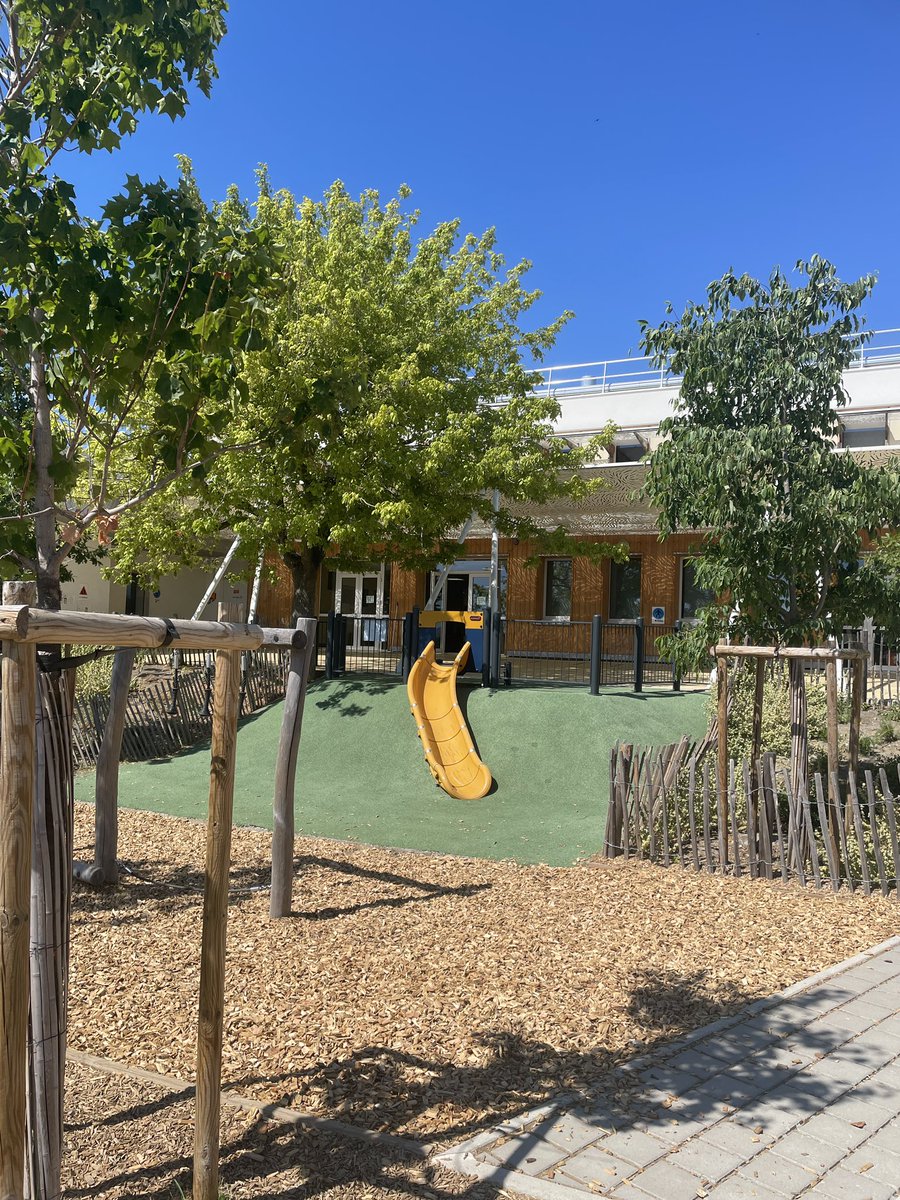 Caf de l'Hérault tweet media