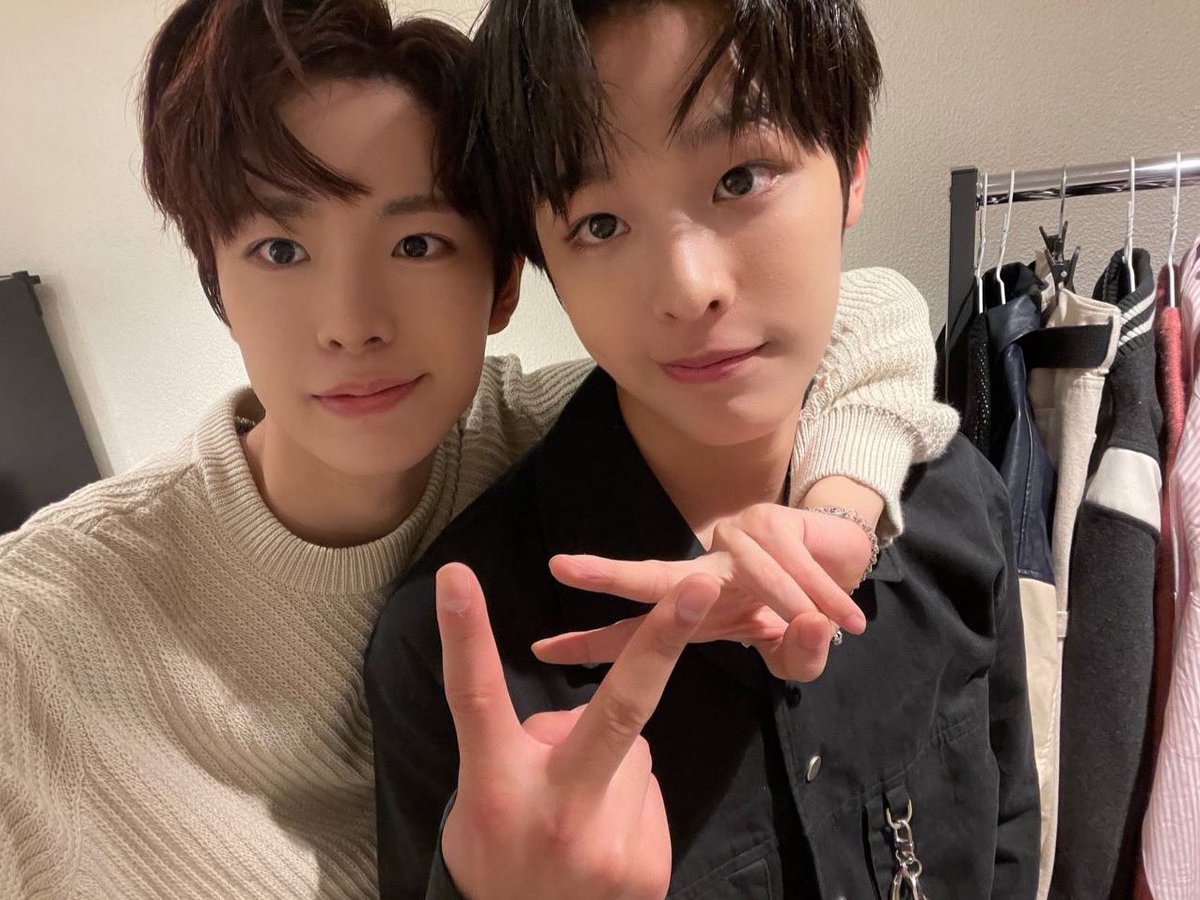 tokunotaku's tweet photo. ❤️🥰🎂🎉🥳🎊🎁🎈
#HAPPYRIKUDAY
#리쿠_생일이_왔쿠리
#リクに恋した6月28日 https://t.co/vlylDKPGpy