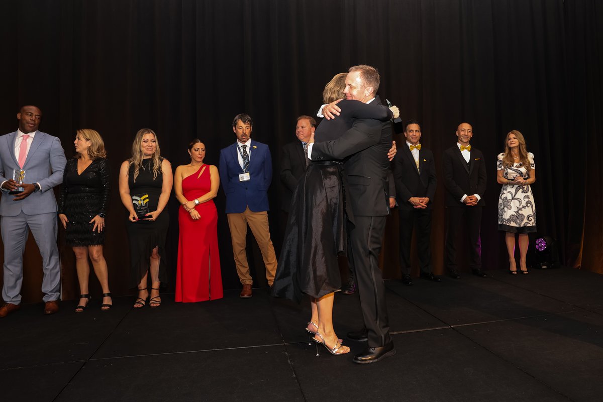 KestraMedical's tweet image. Still energized from our National Sales Meeting in Chicago!
We left inspired, aligned, and ready to turn our shared vision into action. Huge thanks to our team for bringing the energy and focus. Let’s keep building!