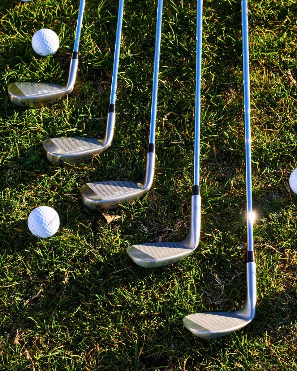 MetroGolfCentre's tweet image. From first swings to fine-tuning, Metro Golf Centre has something for everyone ⛳️ ⁠
⁠
Clubs, balls and good vibes for every age and skill level 🏌️ ⁠
⁠
#MetroGolfCentre #GolfForEveryone #LearnToGolf #GolfLife