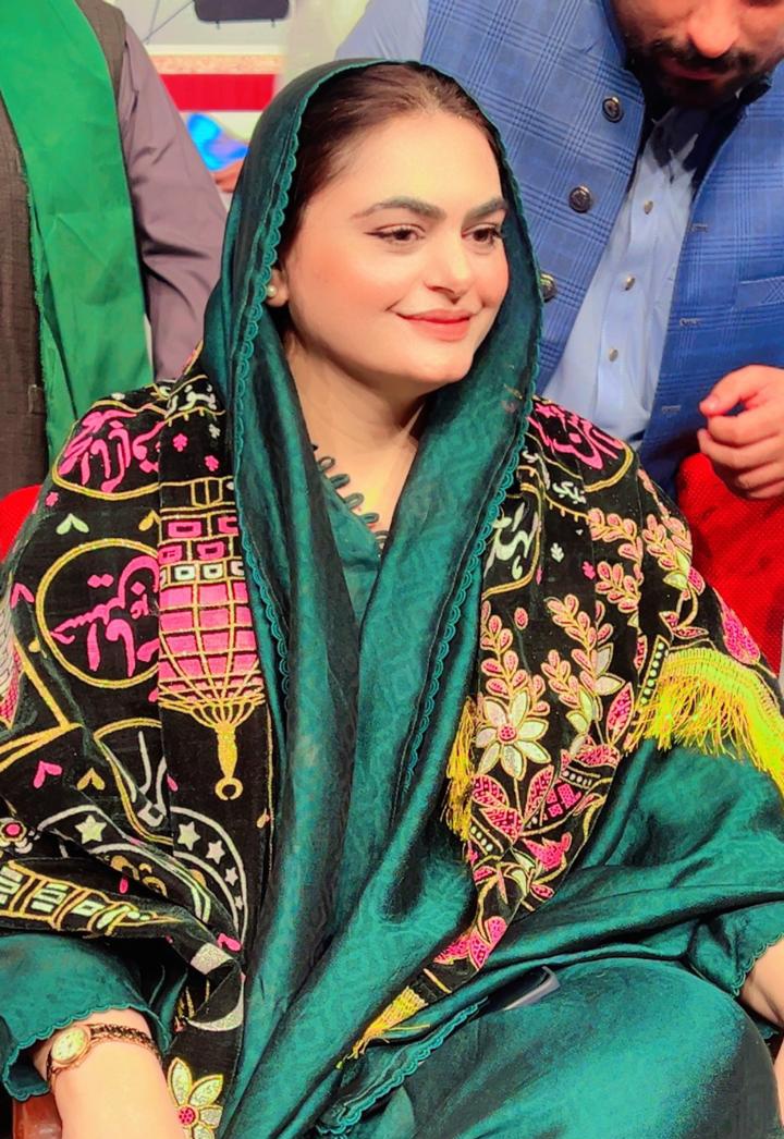 وتُعِزُّ مَنْ تَشَاءُ وَتُذِلُّ مَنْ تَشَاءُ

اور اللہ جسے چاہے عزت دے اور جسے چاہے ذلت دے

رب یسر ولا تعسسر و تمم بالخیر

اے اللہ میرے لئے کام آسان بنانا اور مشکلات میں نہ ڈالنا میرا خاتمہ بالخیر کرنا اور میں تجھ سے مدد مانگتی ہوں
🤲🤲🤲
رکن قومی اسمبلی 
محترمہ شمائلہ رانا