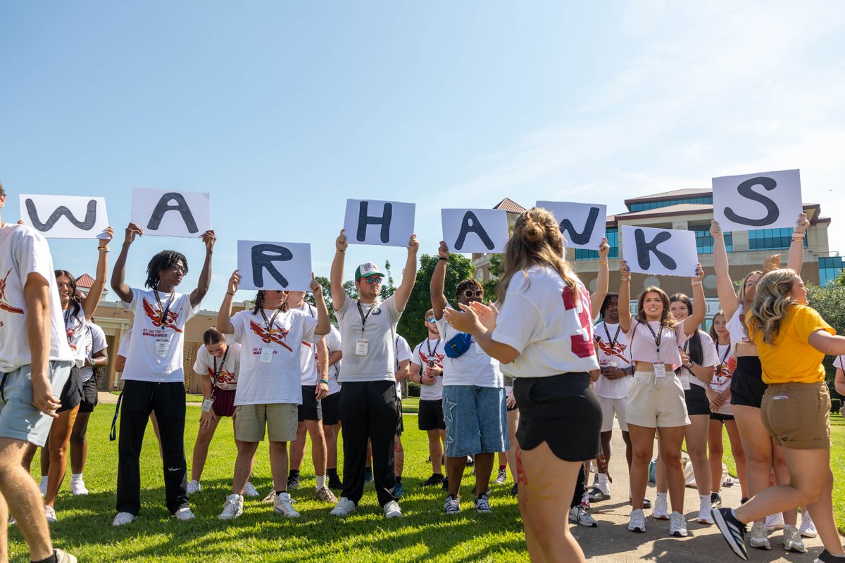ULM_Official's tweet image. Our new Warhawks are one step closer to kicking off their first semester of college! Drop a #TakeFlight in the comments below if you were at PREP this week! 🦅
For more photos, go to bit.ly/44lKXXt 📸
#FreshmanOrientation #TalonsOut #ClassOf2029