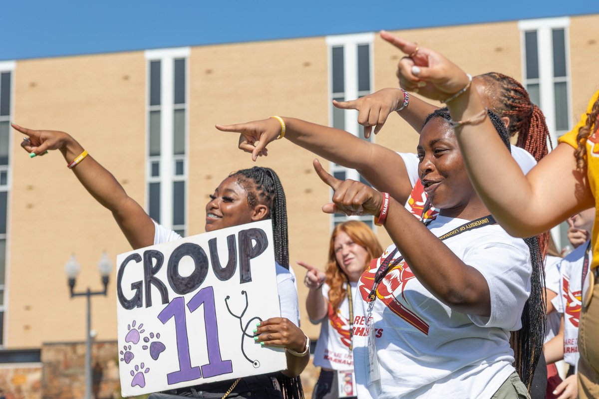 ULM_Official's tweet image. Our new Warhawks are one step closer to kicking off their first semester of college! Drop a #TakeFlight in the comments below if you were at PREP this week! 🦅
For more photos, go to bit.ly/44lKXXt 📸
#FreshmanOrientation #TalonsOut #ClassOf2029