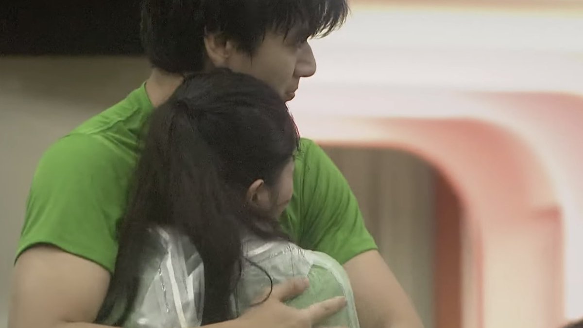 ABSCBN's tweet photo. Congratulations, AZVER! Your duo is now part of the #PBBCollab Big 4! ⭐️⭐️⭐️

#RiverJoseph #AZMartinez https://t.co/VDf6O77Nc2