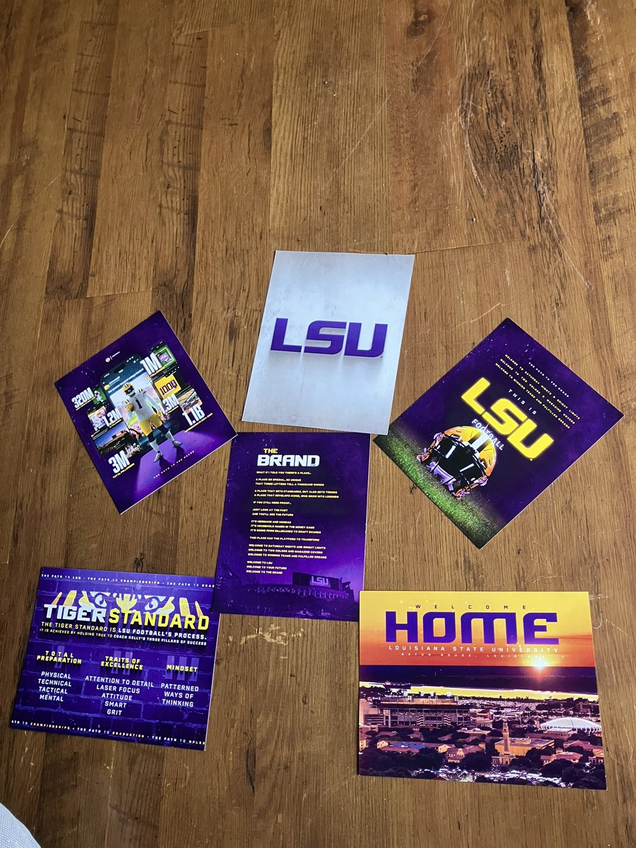 Tavon_Bolden1's tweet image. Thank you for the mail!!!
@LSUfootball @CoachJakeOlsen @CoachCRaymond