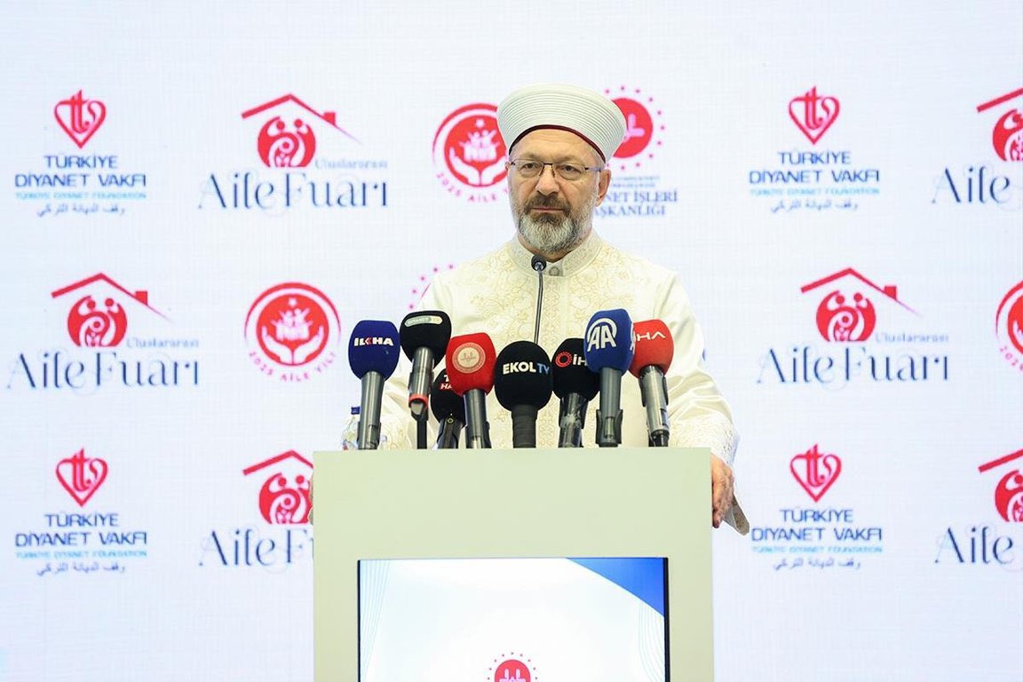 Türkiye Diyanet Vakfı tweet media