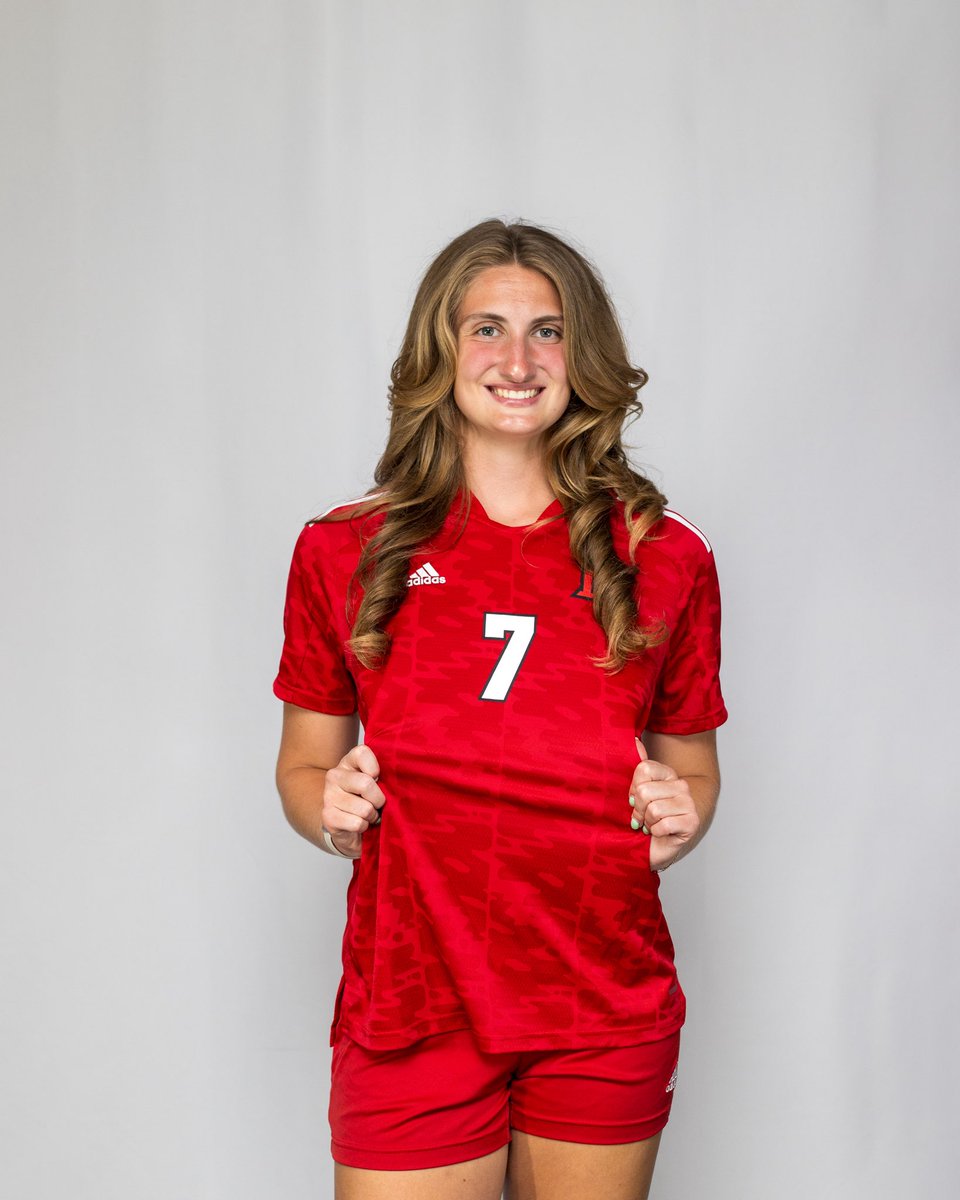 We want to wish a very happy birthday to Sydney Thompson  hope you have an amazing day!! #RiseUpRedhawks #LoveAndHonor