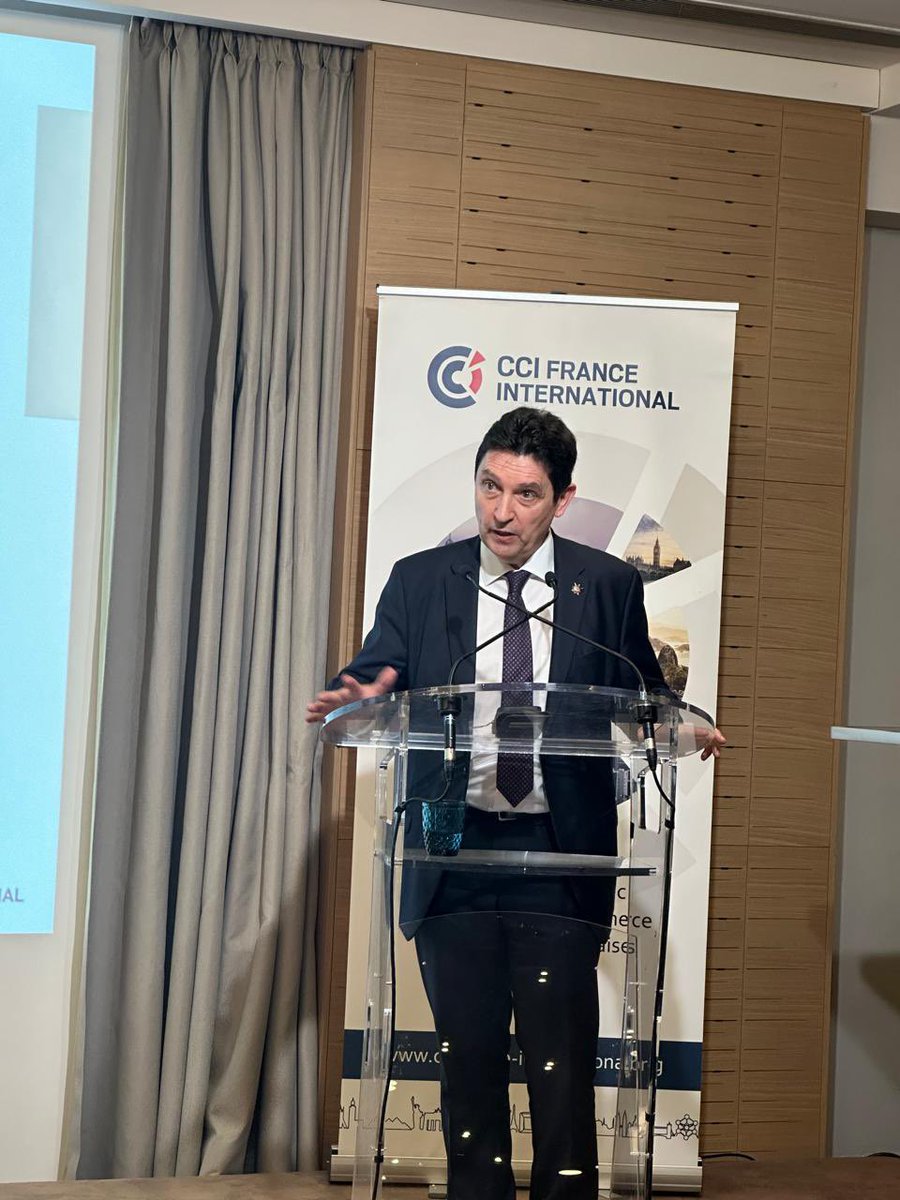 La CCI France El Salvador participó a la Asamblea General de la CCI FI el 24 de junio en París donde participaron Presidentes y Directores de las CCI FI del mundo entero. Durante la Asamblea General se eligió la nueva JD para el periodo 2025-2028 y su Presidente, Frédéric Sanchez