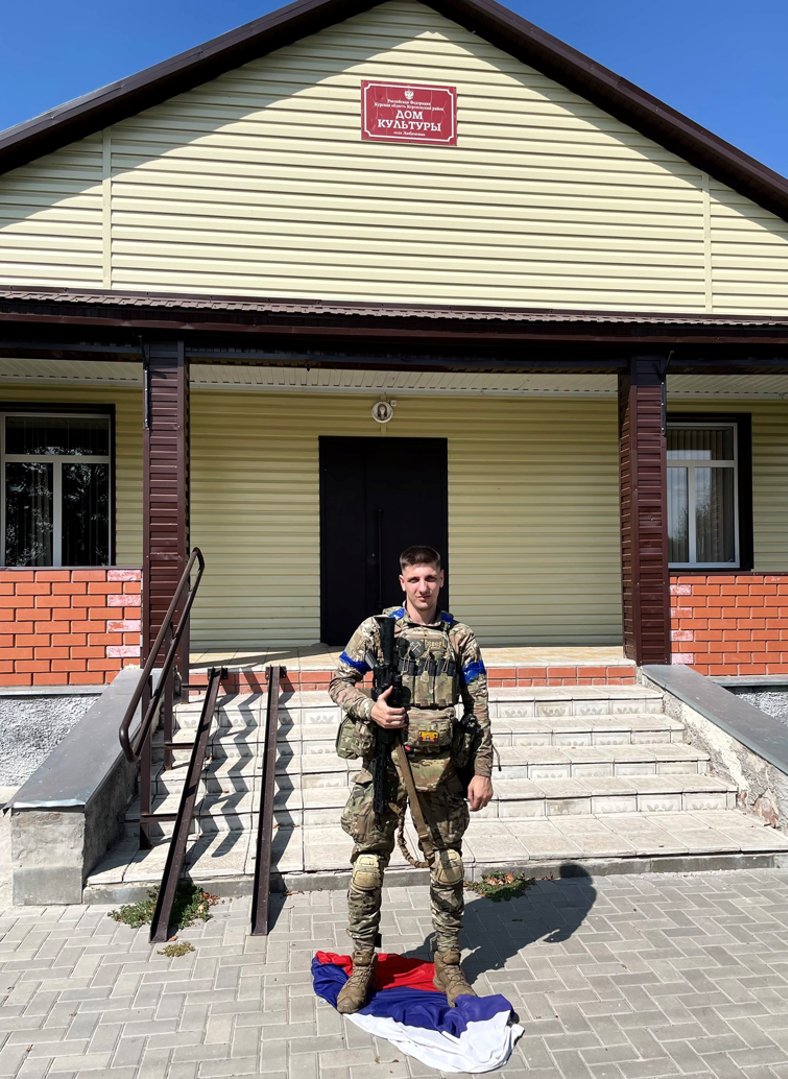 Slag Heaps Have Eyes: From Secret Operative to Frontline Fighter

A rare firsthand account of war and resistance from a Donbas native who lived under Russian occupation

A native of Donbas and veteran of Ukraine’s fiercest battles, Artem Karyakin, better known by his nom de