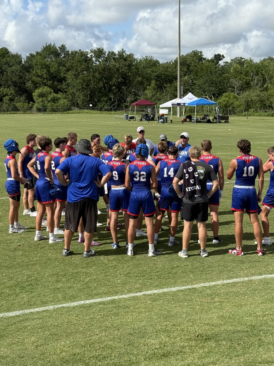 Graham7on7's tweet image. Graham 13
Panther Creek 19
Great run for the steers