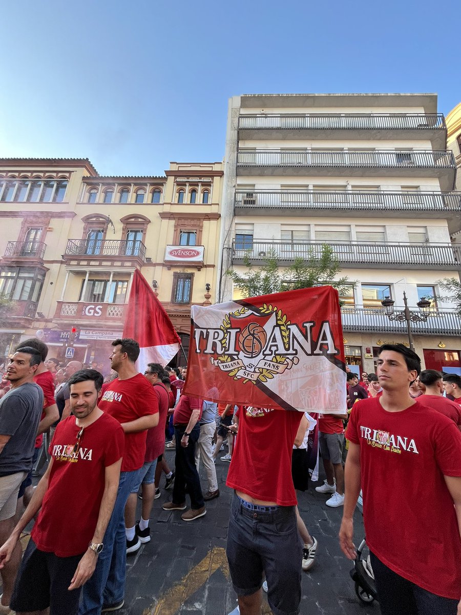 TrianaSFCFans's tweet photo. El sevillismo está más vivo que nunca. https://t.co/S4zfraAO2h