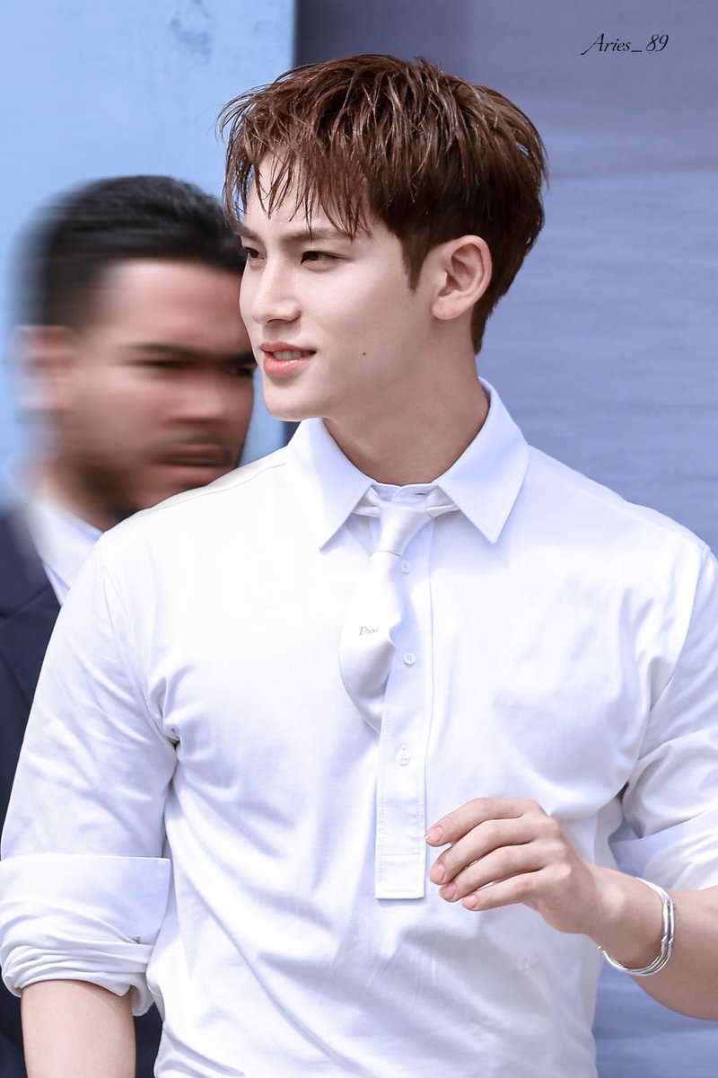 _Aries_1789's tweet image. MINGYU REIGNS DIOR HOMME PFW
#MINGYUxDiorSummer26 #DiorSummer26 
#민규 #MINGYU #세븐틴 #SEVENTEEN

@dior @pledis_17