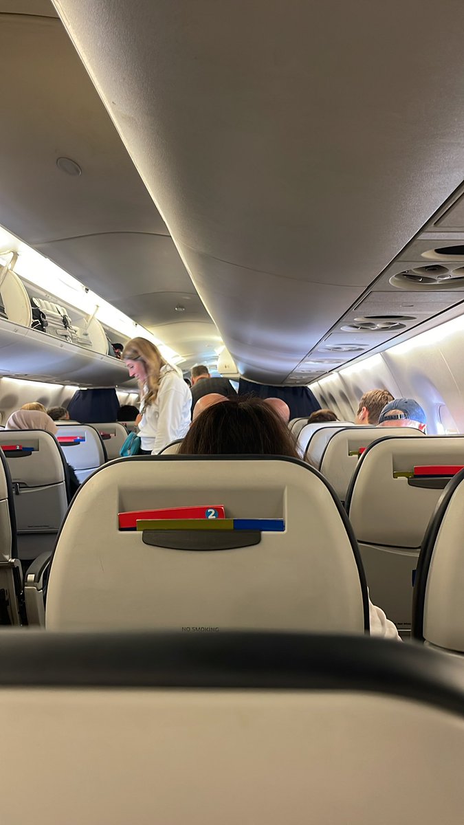 BoomerFNPayne's tweet image. Goodbye Somerset, NJ I will see you and my future ex-wife again real soon. Let’s go back to Indianapolis, IN #NotFirstClass