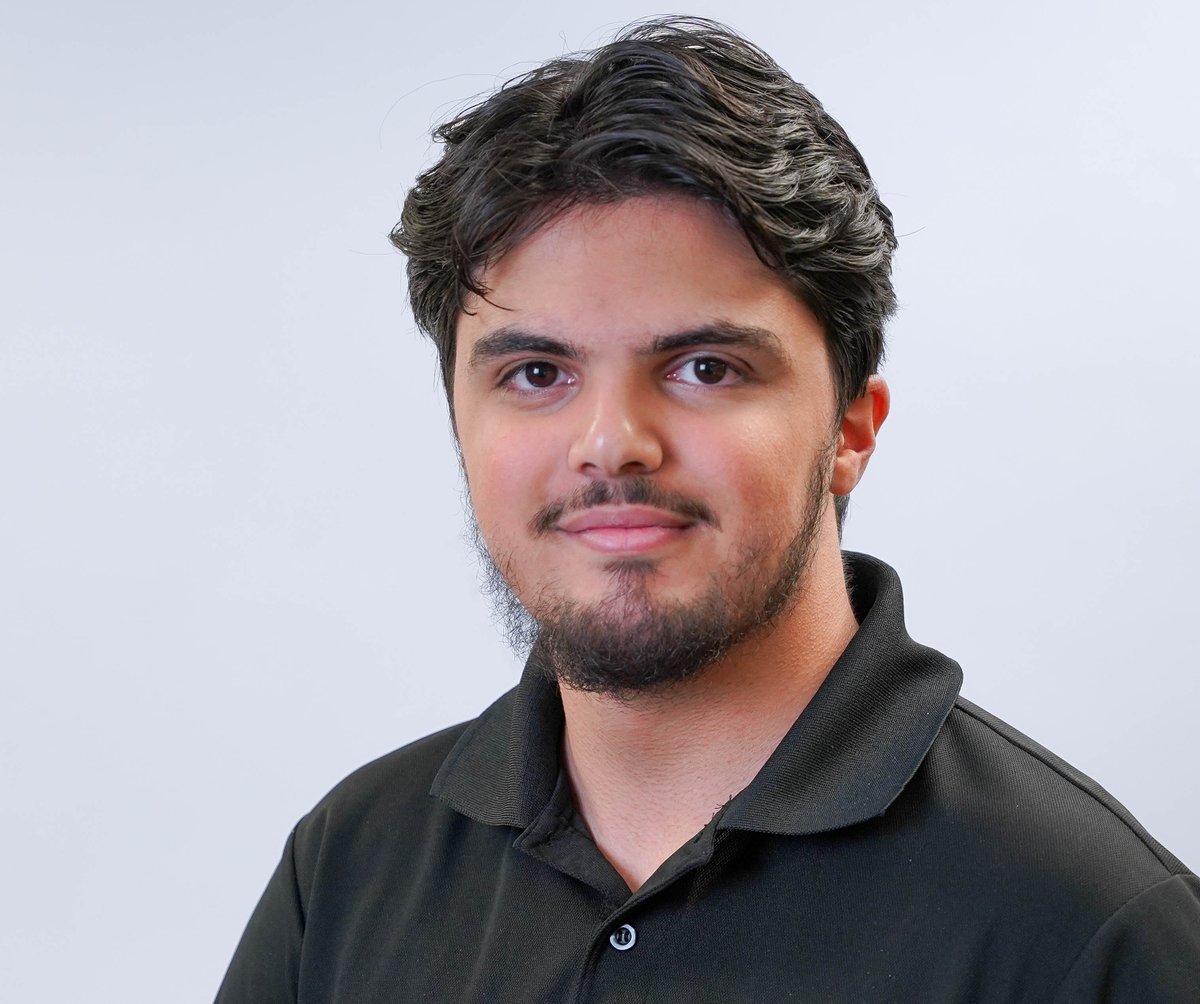UTRGVNewsroom's tweet image. 🧱 Meet Dia Ayoubi, a senior Civil Engineering major from Edinburg building a future of impact—one structure at a time.
💬 “Being a Vaquero means growing—not just for myself, but for my community.”
🔗 utrgv.news/DiaAyoubi
#ProfilesInExcellence #UTRGV #UTRGVEngineering