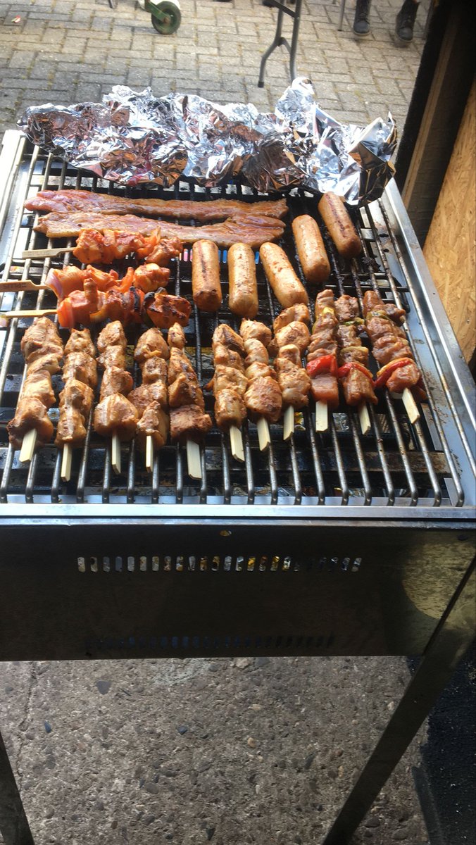 PI4CQ's tweet image. BBQ time PI4CQ.