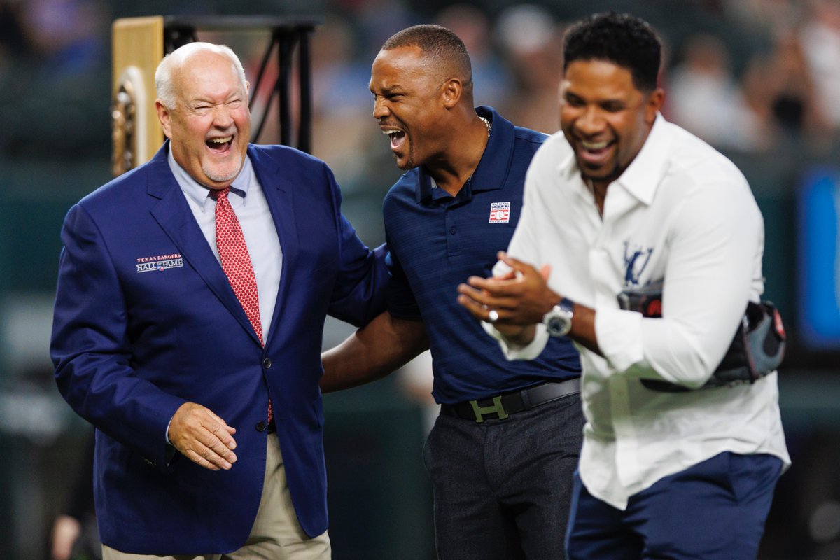 Rangers SS Elvis Andrus will be inducted into the Rangers Baseball HOF in a ceremony before Sat.'s game with SEA.  Gates open at 1:30, if you are in your seat by 2pm, you will not miss any of the ceremony.   If you can't make it to the game, RSN &amp; Victory+ will carry the ceremony