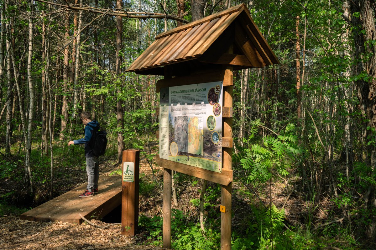 WaterLANDS_EU's tweet image. 🙌On the last day of May, in time for #WorldPeatlandsDay 2025, the @WaterLANDS_EU Action Site Pärnu Catchment in Estonia celebrated a meaningful milestone in peatland restoration: the opening of the Kõrsa Citizen Science Trail!📸Anna B Erikson. Learn more: waterlands.eu/news-and-event…