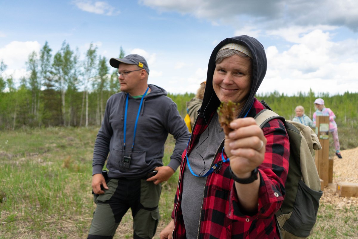 WaterLANDS_EU's tweet image. 🙌On the last day of May, in time for #WorldPeatlandsDay 2025, the @WaterLANDS_EU Action Site Pärnu Catchment in Estonia celebrated a meaningful milestone in peatland restoration: the opening of the Kõrsa Citizen Science Trail!📸Anna B Erikson. Learn more: waterlands.eu/news-and-event…