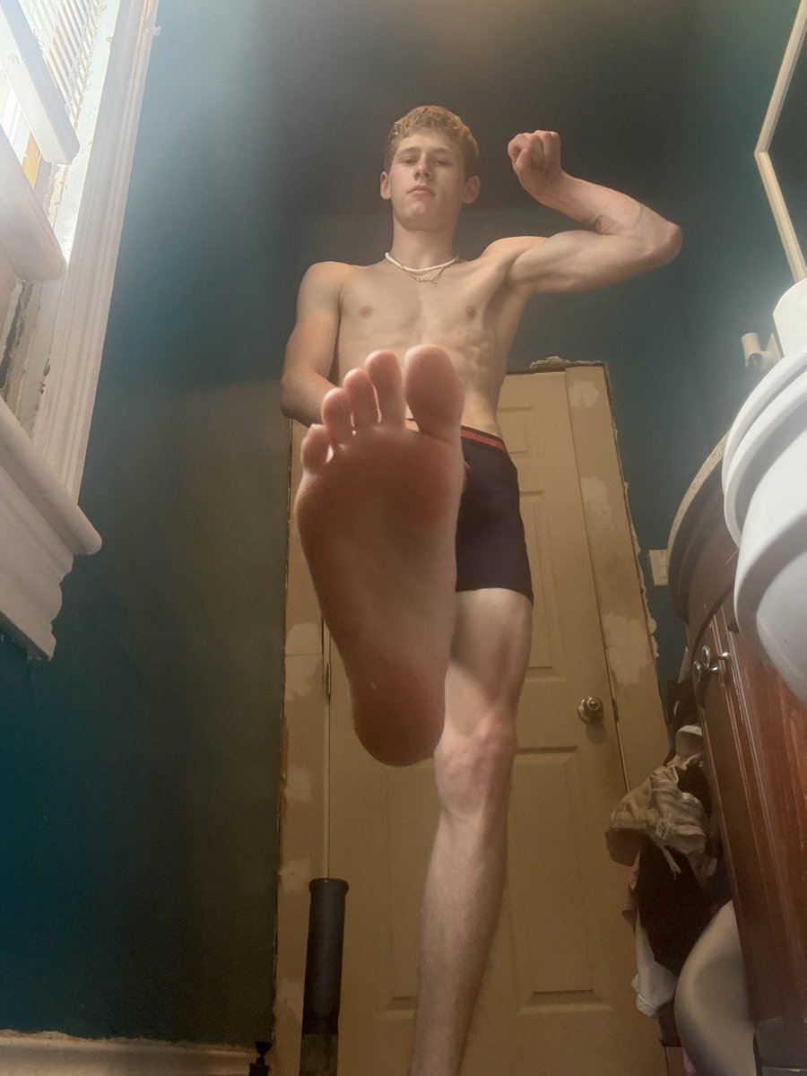 you love being at the bottom of a white teen now send