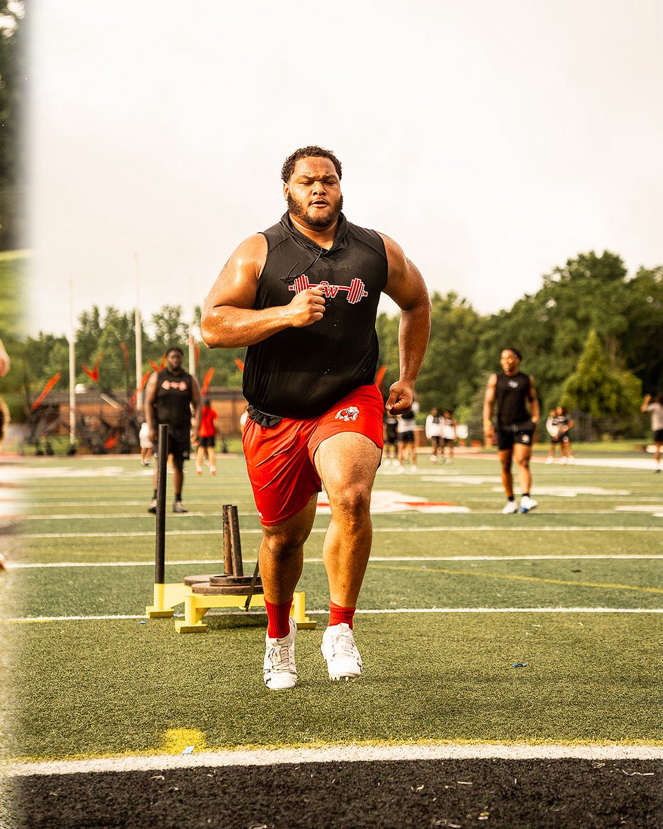 GWUFootball's tweet image. ๐๐ซ๐ข๐ง๐ ๐๐จ๐๐ฌ๐งโ๐ญ ๐๐ญ๐จ๐ฉ
#EDGE | #SkoDawgs