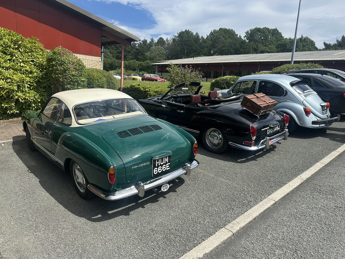 elecclassiccars's tweet image. Lovely to welcome the @kgocgb for a tour of the factory today. So many beautiful cars. 😍 #karmannghia