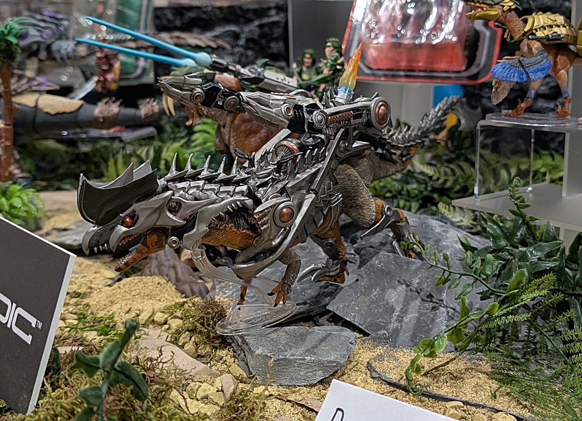 Beast_SculptKit's tweet image. The Cyberzoic wave B armor/ rider paint samples were on display for the first time this past weekend, with the exception of the Fire Knight- shipping soon from the factory. Expect more in-depth looks at each of these sets in the coming weeks! Preorders: cyberzoic-toys.backerkit.com/hosted_preorde…